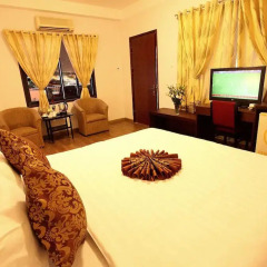 Hanoi Golden Hotel 4* Номер Делюкс фото 2