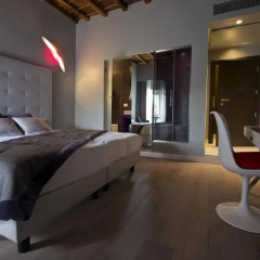 Отель Torre Argentina Relais - Residenze di Charme 3* Стандартный семейный номер с двуспальной кроватью фото 15