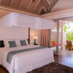 Отель Amaya Resorts And Spas Kuda Rah 4* Вилла с различными типами кроватей