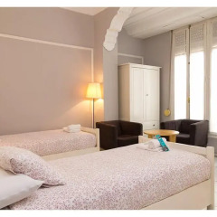 Отель B&B Hi Valencia Cánovas 3* Стандартный номер с различными типами кроватей фото 8