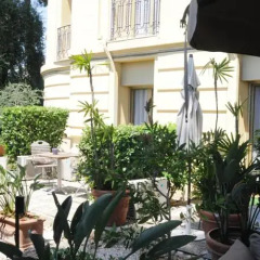 Отель Hôtel Le Petit Palais Франция, Ницца - отзывы, цены и фото номеров - забронировать отель Hôtel Le Petit Palais онлайн фото 9