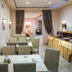 Garni Hotel Semlin B&B гостиничный бар