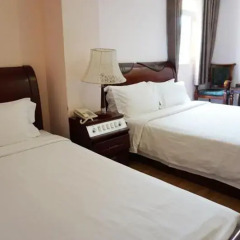 Sophia Hotel 3* Семейный номер Делюкс с двуспальной кроватью фото 6