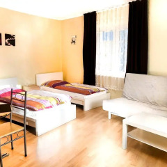 Отель Ferienwohnung Köln Messe 3* Улучшенные апартаменты