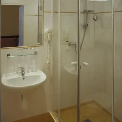 Отель Royal Plaza 3* Стандартный номер с различными типами кроватей фото 13