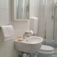 Отель Cicerone Guest House 3* Стандартный номер с различными типами кроватей фото 12