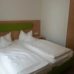 Hotel Astoria 2* Стандартный номер с различными типами кроватей фото 2