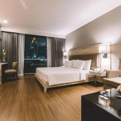 Отель Adelphi Suites Bangkok 4* Апартаменты с разными типами кроватей фото 13