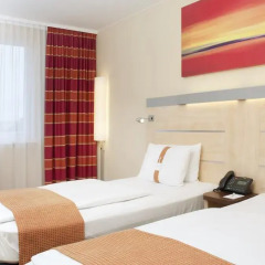 Отель Holiday Inn Express Munich Airport 3* Стандартный номер с 2 отдельными кроватями