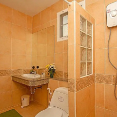 Отель Jomtien Summertime Villa B - 3 Bedroom ванная