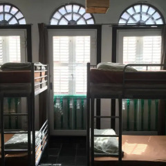 Royal Lodge @ Pagoda Street Hostel Кровать в общем номере фото 2