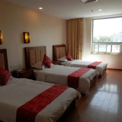 Отель Chinese Culture Holiday Hotel - Nanluoguxiang Китай, Пекин - отзывы, цены и фото номеров - забронировать отель Chinese Culture Holiday Hotel - Nanluoguxiang онлайн комната для гостей фото 5