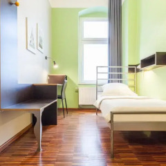 The Circus Hostel Стандартный номер с различными типами кроватей фото 2
