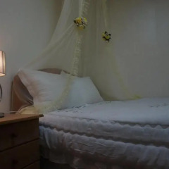 Отель Duri Guesthouse Стандартный номер с двуспальной кроватью фото 8