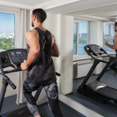 Гостиница River Park Hotel в Новосибирске - забронировать гостиницу River Park Hotel, цены и фото номеров Новосибирск фитнесс-зал