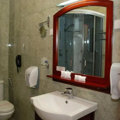 Отель Planeta Inn Нови Сад ванная