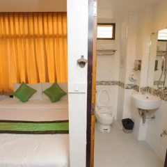 Отель Cozi Inn Bangkok 3* Номер Делюкс фото 3
