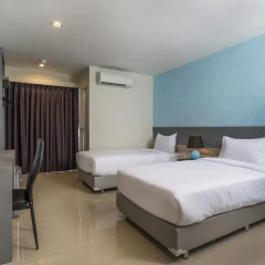 Zircon Hotel 3* Улучшенный номер с 2 отдельными кроватями фото 5
