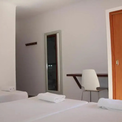 Отель Hostal Las Nieves Стандартный номер с различными типами кроватей фото 2