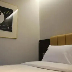 Hotel Aropa 3* Улучшенный номер с различными типами кроватей фото 3