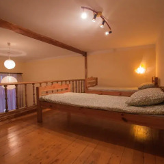 Altera Hostel Кровать в общем номере с двухъярусной кроватью