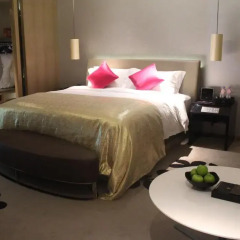 Wongtee V Hotel 5* Улучшенный люкс с различными типами кроватей фото 7