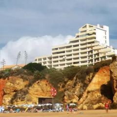 Отель Amazing Praia Da Rocha Seaview Португалия, Портимао - отзывы, цены и фото номеров - забронировать отель Amazing Praia Da Rocha Seaview онлайн спортивное сооружение