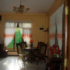 Отель Nikini Homestay интерьер отеля