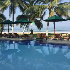 Отель Royal Beach Resort Шри-Ланка, Индурува - отзывы, цены и фото номеров - забронировать отель Royal Beach Resort онлайн бассейн