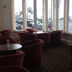 Chequers Plaza Hotel гостиничный бар