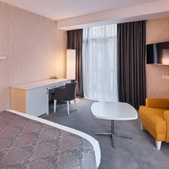 Отель Gallery Palace 4* Улучшенный номер с различными типами кроватей фото 3