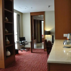 Отель Courtyard by Marriott Bangkok спа фото 2