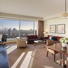 Отель Al Ghurair Rayhaan by Rotana Стандартный номер с двуспальной кроватью фото 9