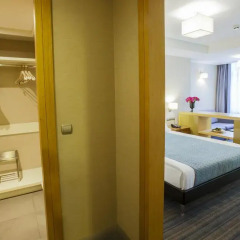 Отель Housez Suites Улучшенный люкс фото 2