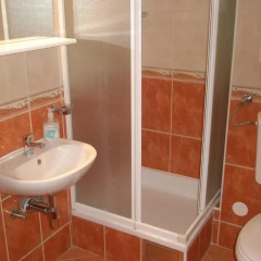 Отель Apartmani Znjan Апартаменты с различными типами кроватей фото 10