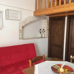 Отель Trulli Family Альберобелло в номере