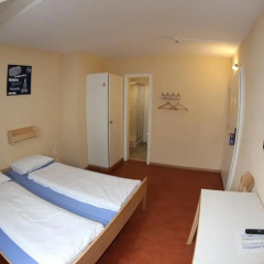 Bern Backpackers Hotel Glocke 3* Стандартный номер с различными типами кроватей фото 3