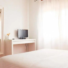 Отель Hostal Carlos V удобства в номере