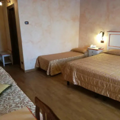 Отель Relais Castrum Boccea 4* Стандартный номер с различными типами кроватей фото 7