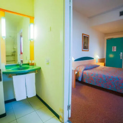 Hotel Iris 2* Стандартный номер с разными типами кроватей фото 3