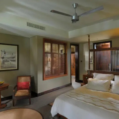 Отель Beachcomber Trou aux Biches Resort & Spa 5* Полулюкс с различными типами кроватей