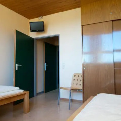 Haus International Hostel Стандартный номер с 2 отдельными кроватями фото 5