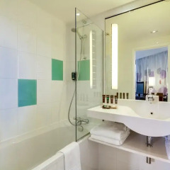 Отель Novotel Paris Vaugirard Montparnasse 4* Улучшенный номер с различными типами кроватей фото 4