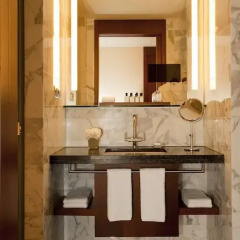 Отель Park Hyatt Zurich 5* Номер с двуспальной кроватью фото 6