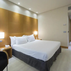 Hotel Silken Puerta Madrid 4* Номер Комфорт с двуспальной кроватью фото 6
