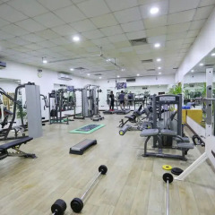 Отель Ras Al Khaimah Hotel ОАЭ, Рас-эль-Хайма - 2 отзыва об отеле, цены и фото номеров - забронировать отель Ras Al Khaimah Hotel онлайн фитнесс-зал фото 2