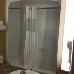 Отель Days Inn & Suites West Edmonton 2* Стандартный номер с различными типами кроватей фото 4