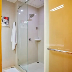Отель Red Planet Pattaya 3* Стандартный номер с различными типами кроватей фото 15