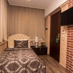 Отель Boutique Restorant GLORIA Албания, Тирана - отзывы, цены и фото номеров - забронировать отель Boutique Restorant GLORIA онлайн