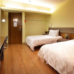 Отель Liwan Lake Garden Inn 2* Стандартный номер с различными типами кроватей фото 5